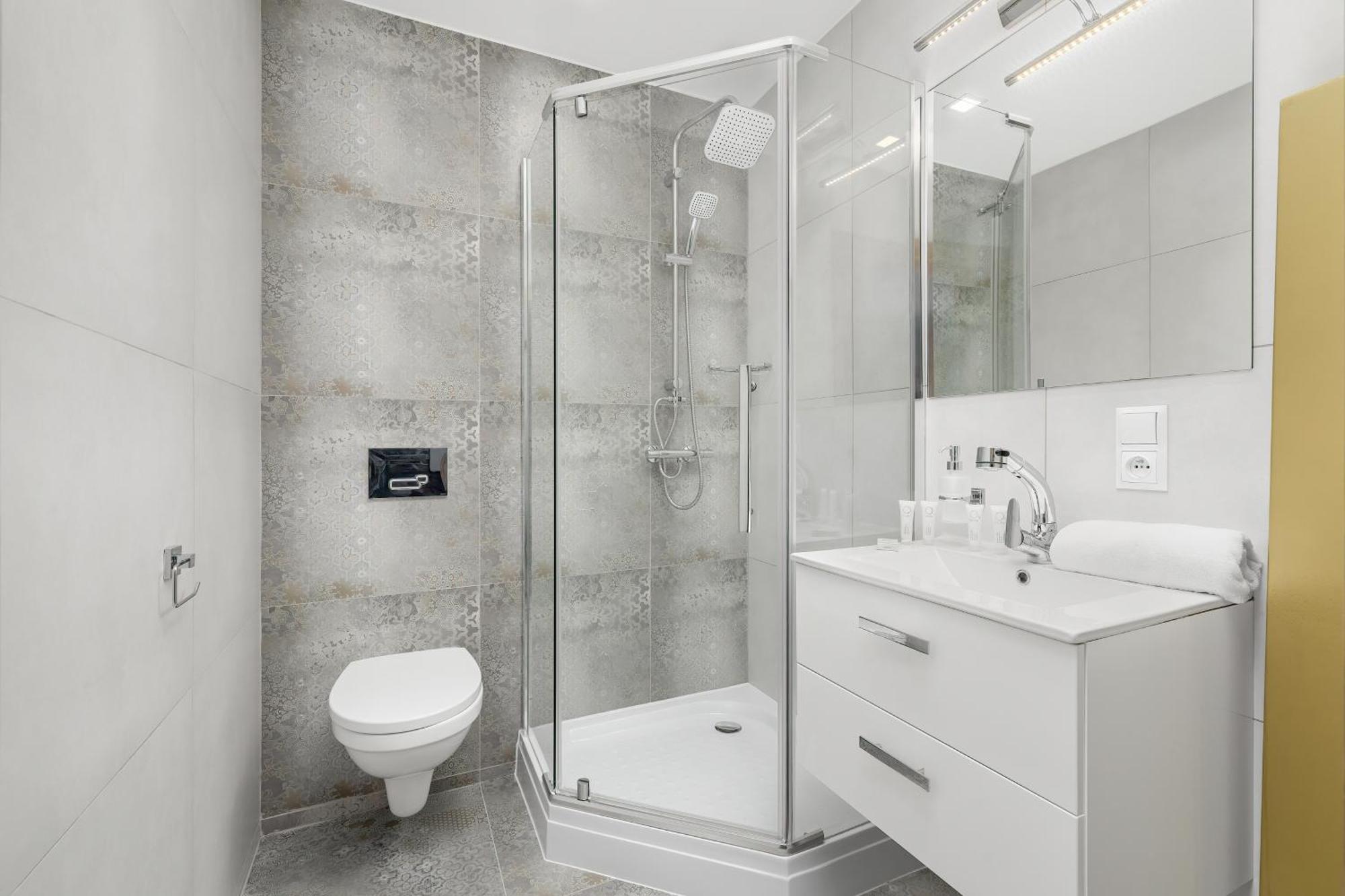 Nowoczesne I Stylowe Apartamenty W Centrum Bytomia Blisko Rynku By Noclegi Renters Dış mekan fotoğraf