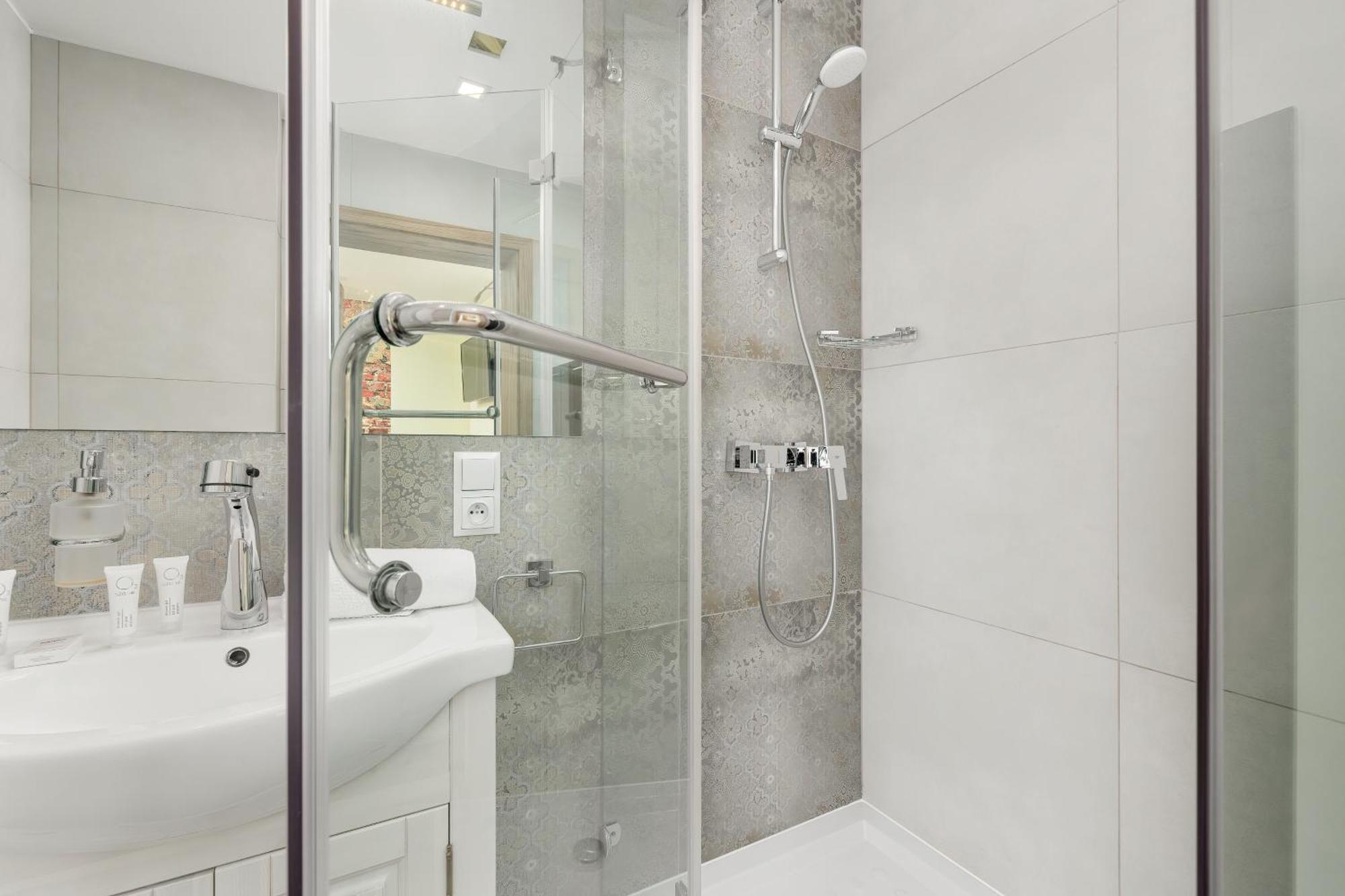 Nowoczesne I Stylowe Apartamenty W Centrum Bytomia Blisko Rynku By Noclegi Renters Dış mekan fotoğraf